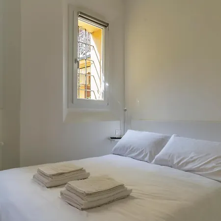 Apartamento Amos - 5 Minutes From Piazza Maggiore